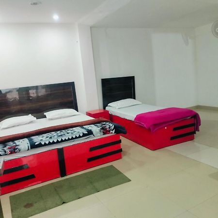 Amit Guest Innn Vrindavan Exterior photo